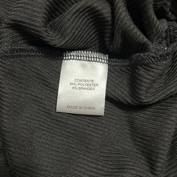 NWT Capsule121 TheBopp Black Ruched Side Tank Top Size M - Picture 7 of 8